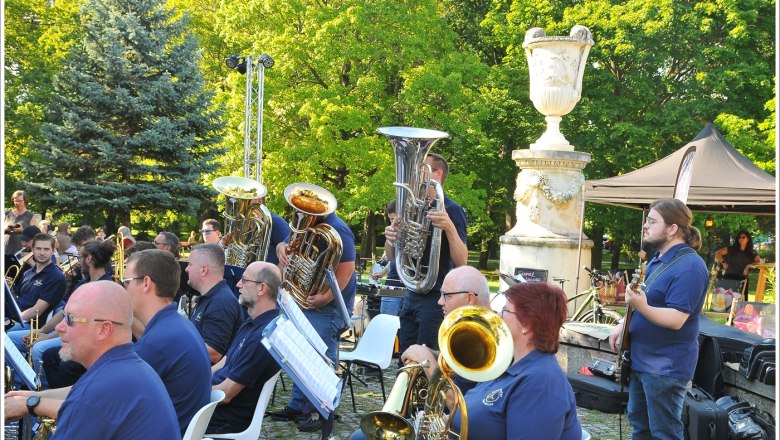 Stadtfest 3, © Helga Nitsch